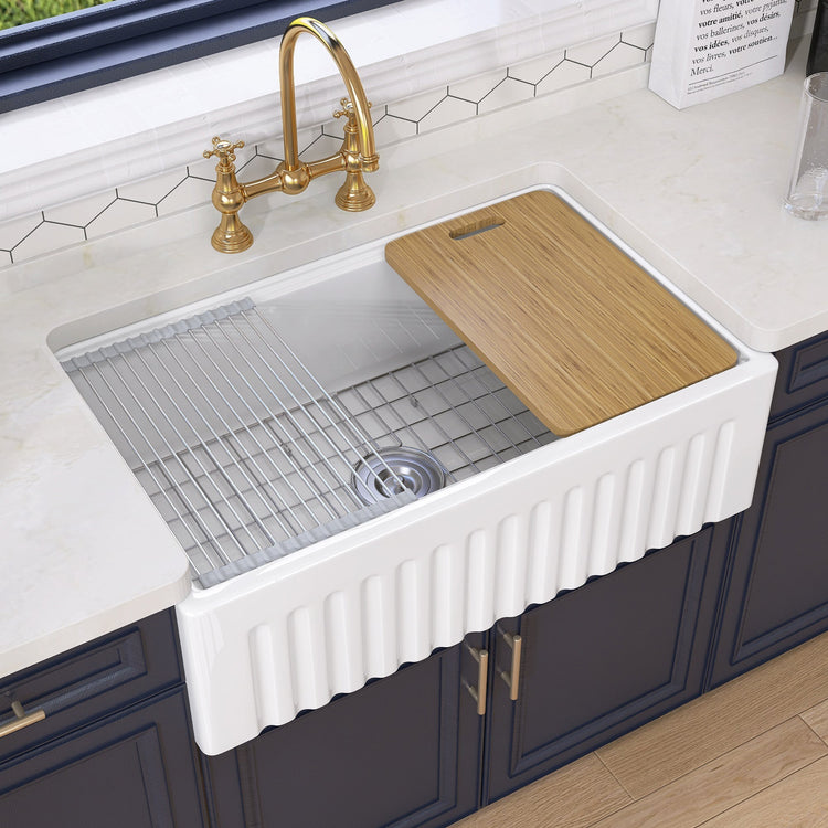 BESTGO Farmhouse Sink 33X20 Fireclay White Kitchen Sink with Workstation Single Bowl Farm Sink Apron Front Single Bowl Modern Sink with Luxury Bottom Grid and Kitchen Sink Drain